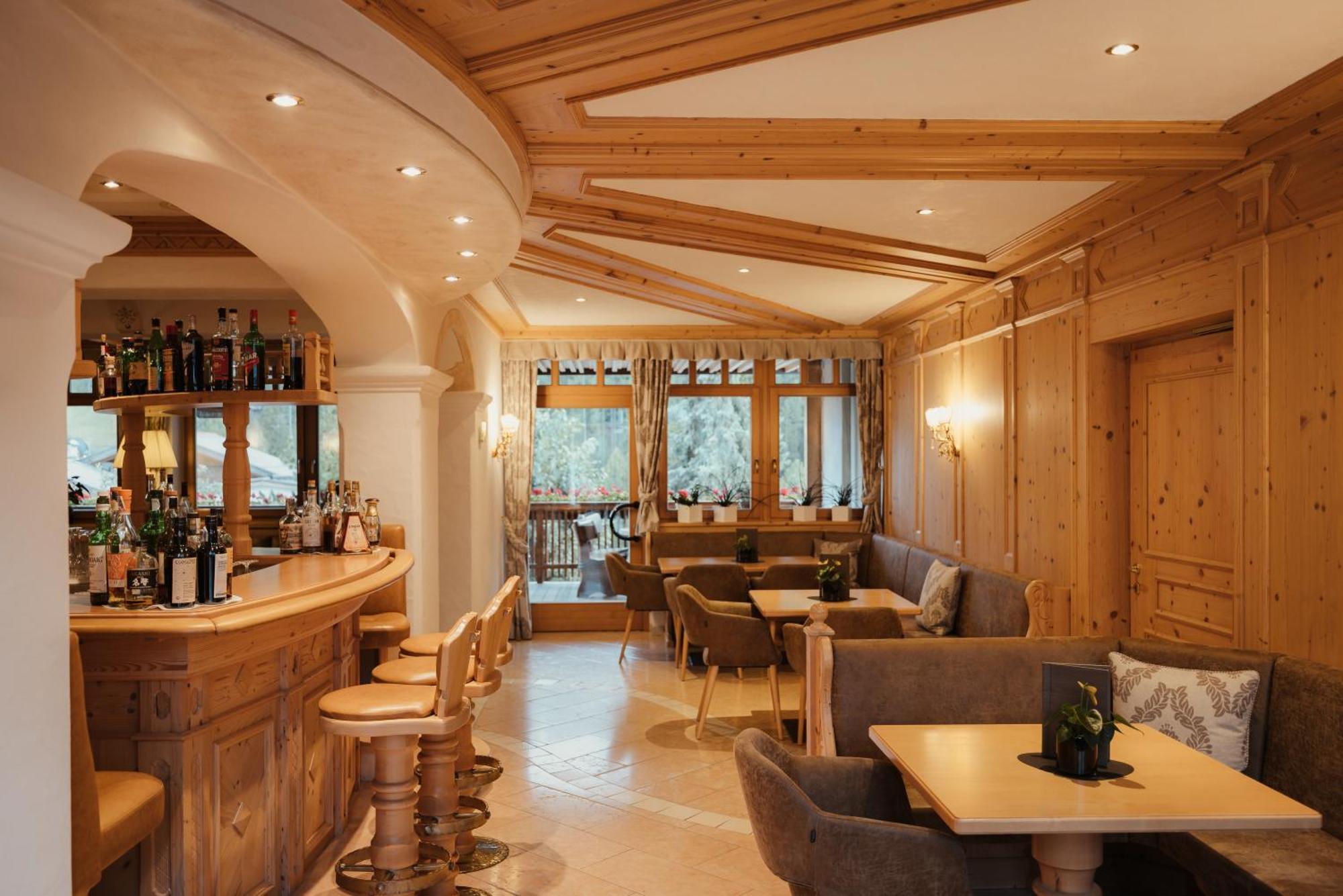 Hotel Diamant San Cassiano  Esterno foto