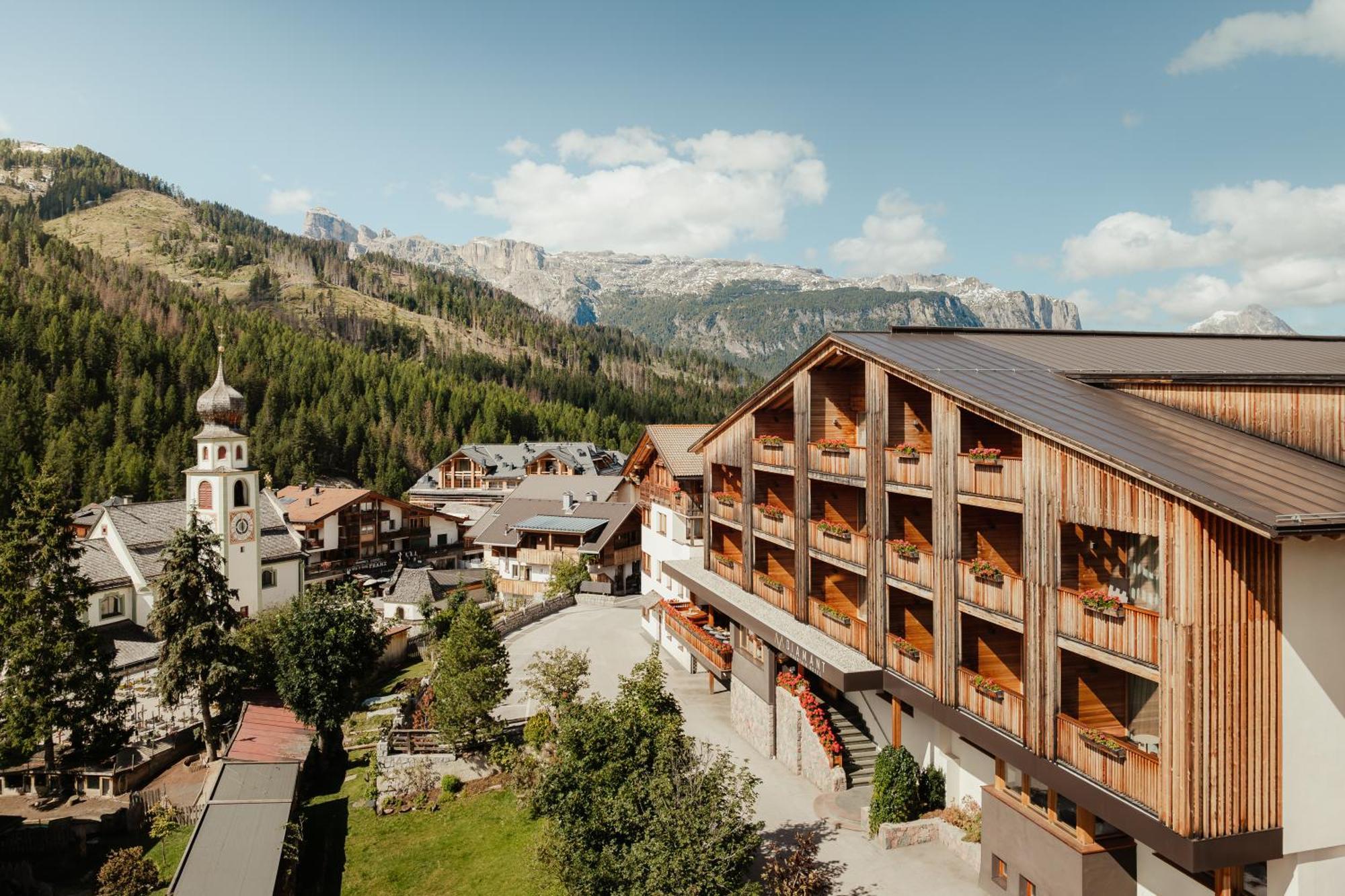 Hotel Diamant San Cassiano  Esterno foto